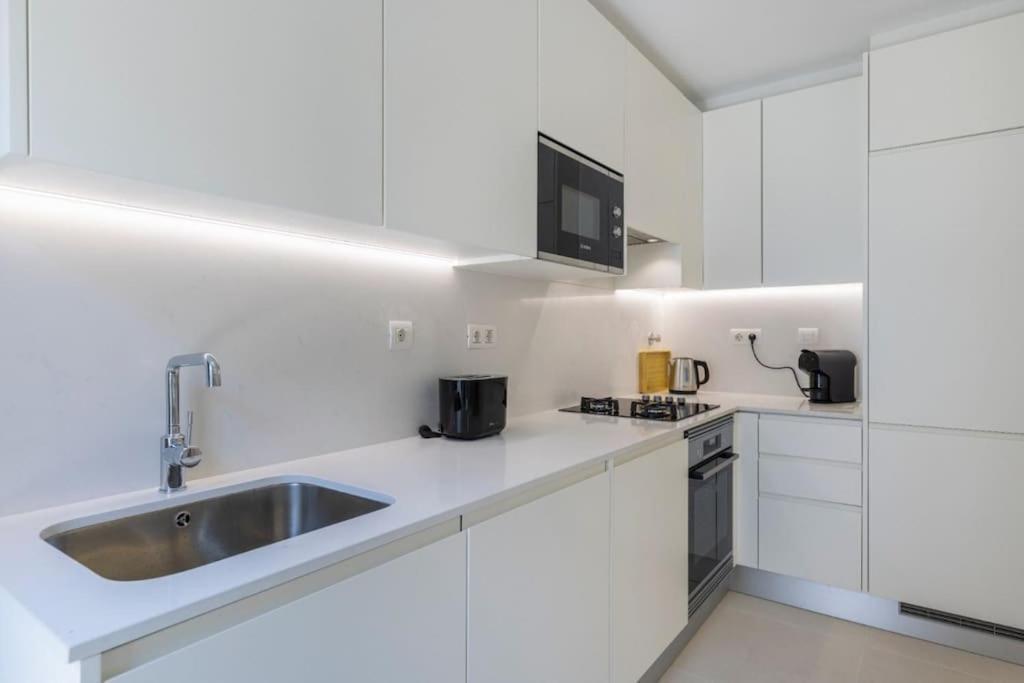 Campolide 2 Bedroom Delight By Innkeeper Lisboa Exteriör bild